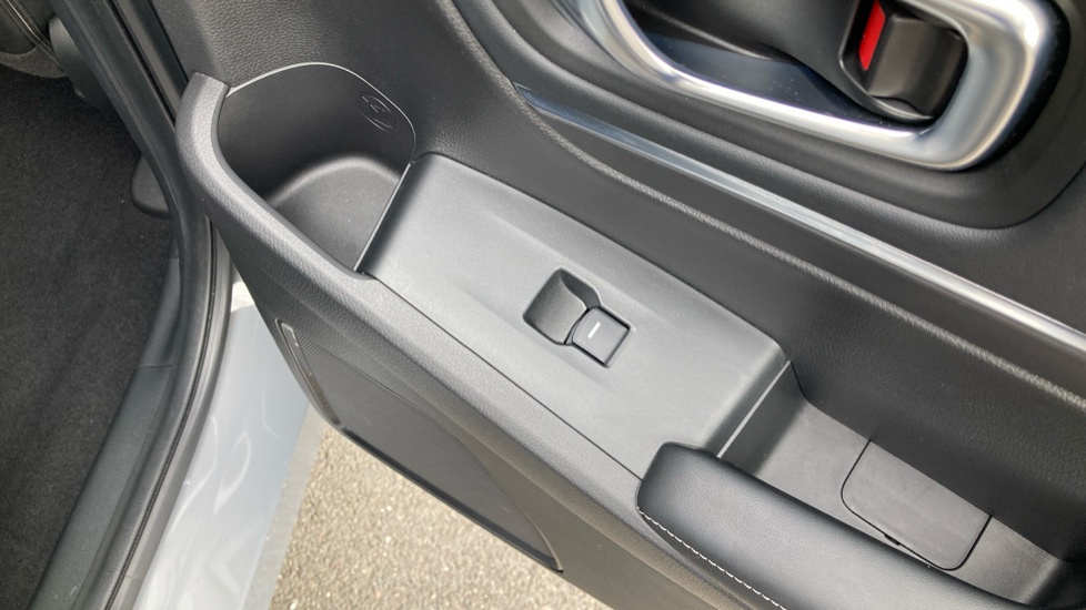Honda HR-V 1.5 eHEV Advance 5dr CVT Hybrid Hatchback - Image 30