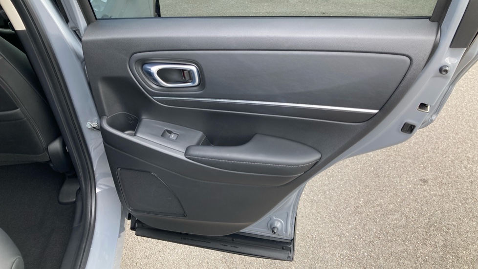 Honda HR-V 1.5 eHEV Advance 5dr CVT Hybrid Hatchback - Image 31