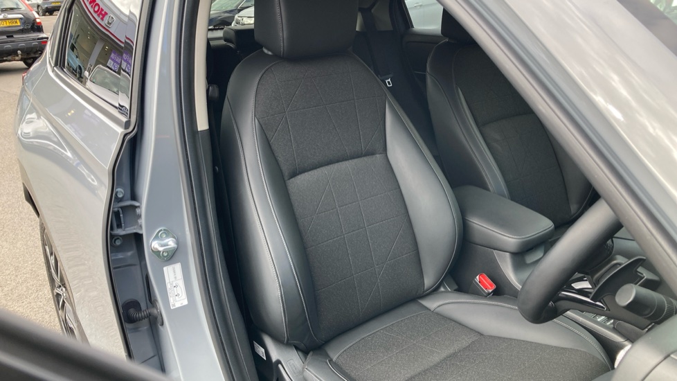 Honda HR-V 1.5 eHEV Advance 5dr CVT Hybrid Hatchback - Image 33