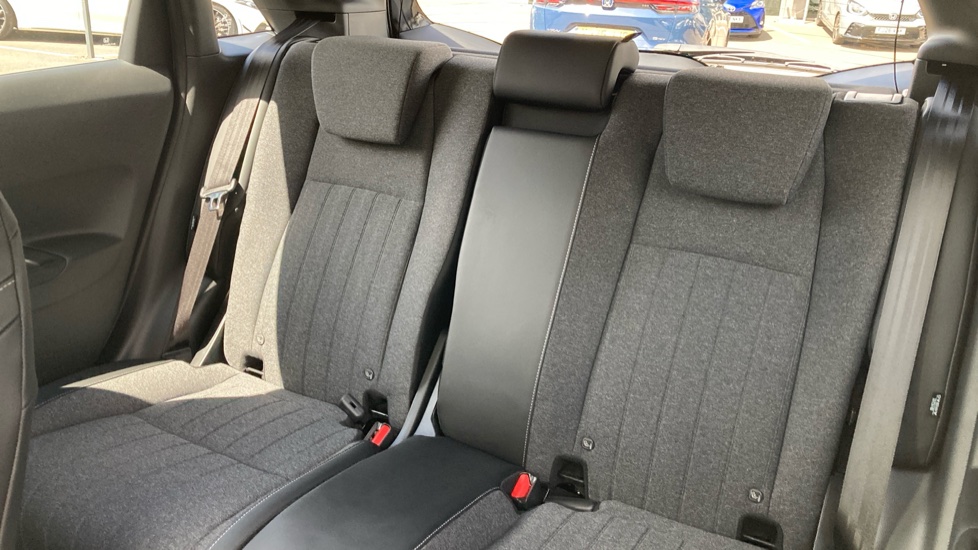 Honda Jazz 1.5 i-MMD Hybrid Advance 5dr eCVT Hybrid Hatchback - Image 8
