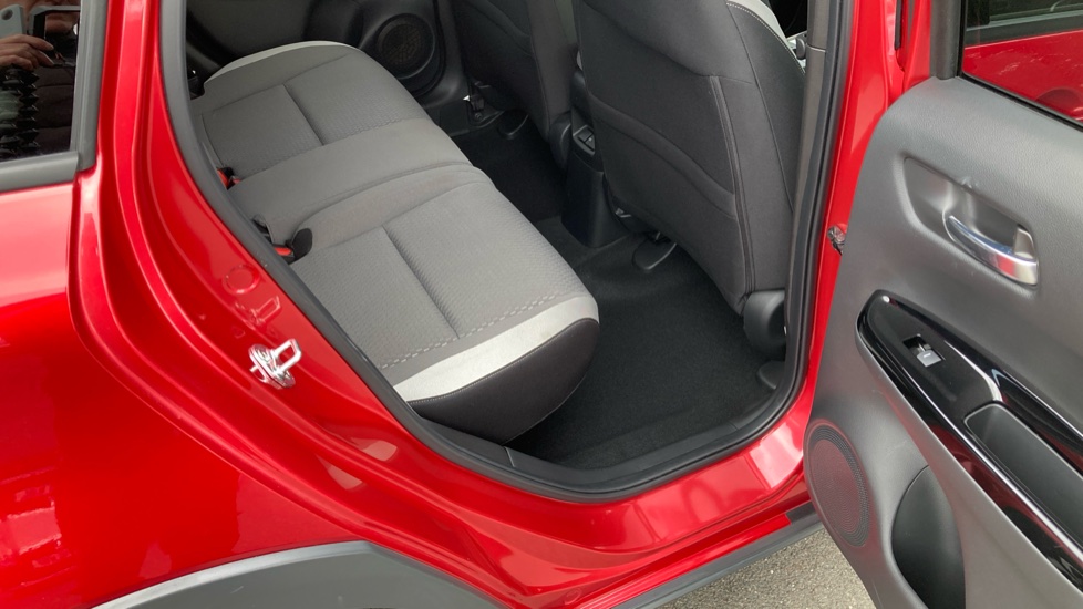 Honda Jazz 1.5 i-MMD Hybrid Crosstar EX 5dr eCVT Hybrid Hatchback - Image 31