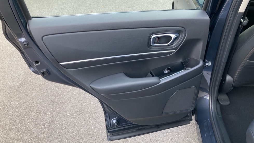 Honda HR-V 1.5 eHEV Advance 5dr CVT Hybrid Hatchback - Image 20