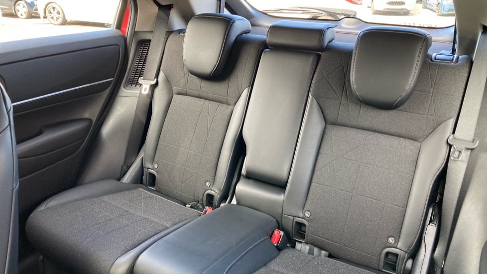 Honda HR-V 1.5 eHEV Advance 5dr CVT Hybrid Hatchback - Image 8