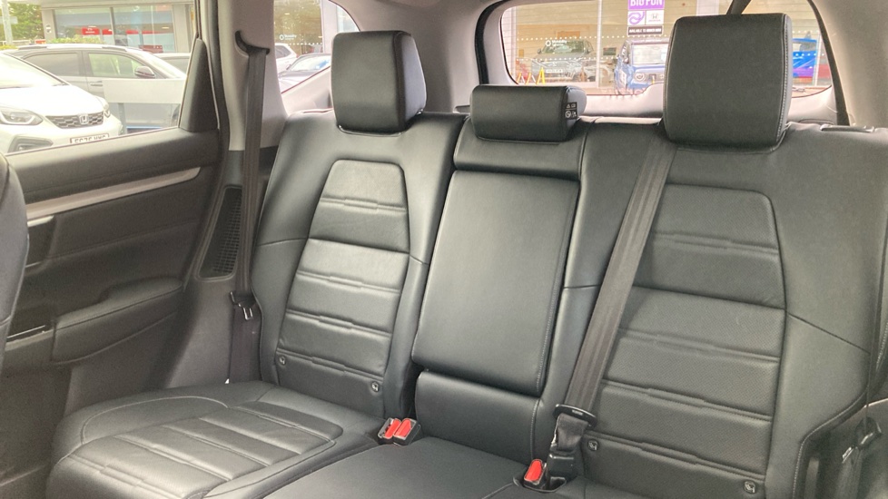 Honda CR-V 2.0 i-MMD Hybrid SR  2WD 5dr eCVT Hybrid Estate - Image 8