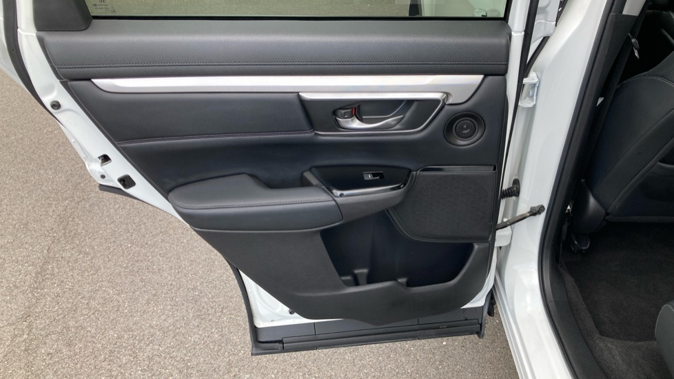 Honda CR-V 2.0 i-MMD Hybrid SR  2WD 5dr eCVT Hybrid Estate - Image 21
