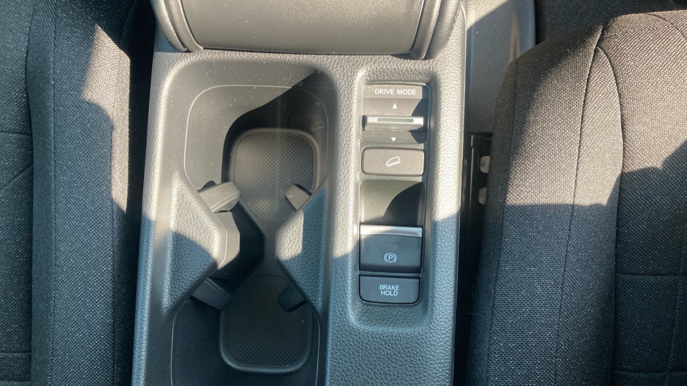 Honda HR-V 1.5 eHEV Elegance 5dr CVT Hybrid Hatchback - Image 31