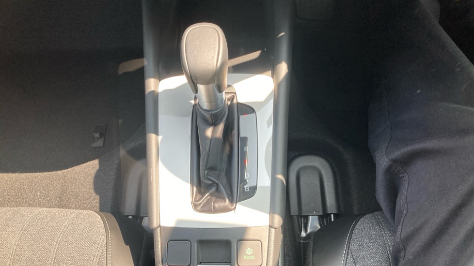 Honda Jazz 1.5 i-MMD Hybrid Advance 5dr eCVT Hybrid Hatchback - Image 19