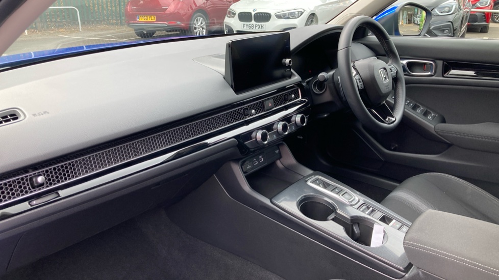 Honda Civic 2.0 eHEV Elegance 5dr CVT Hybrid Hatchback - Image 2