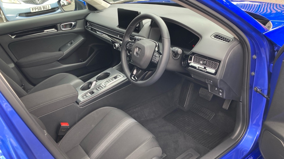 Honda Civic 2.0 eHEV Elegance 5dr CVT Hybrid Hatchback - Image 31