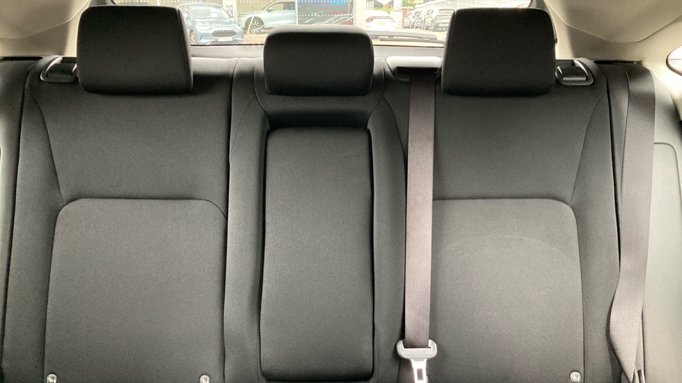 Honda Civic 2.0 eHEV Elegance 5dr CVT Hybrid Hatchback - Image 35