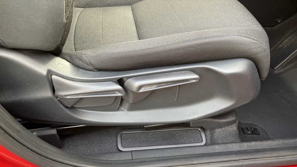 Honda HR-V 1.5 eHEV Elegance 5dr CVT Hybrid Hatchback - Image 45