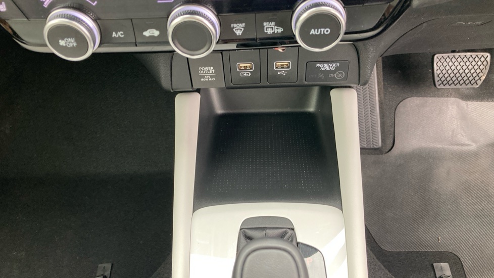 Honda Jazz 1.5 i-MMD Hybrid EX 5dr eCVT Hybrid Hatchback - Image 28