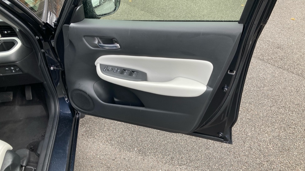 Honda Jazz 1.5 i-MMD Hybrid EX 5dr eCVT Hybrid Hatchback - Image 43