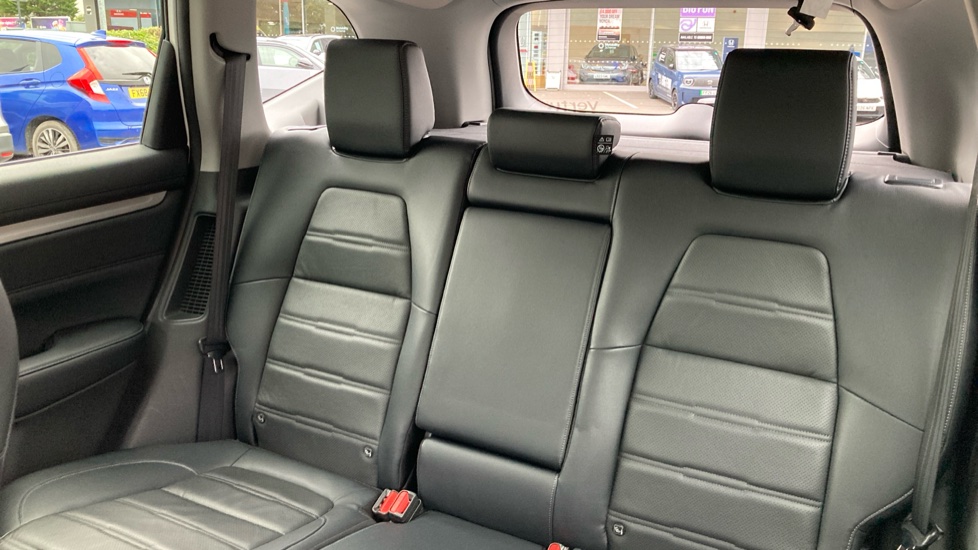 Honda CR-V 2.0 i-MMD Hybrid SR 5dr eCVT Hybrid Estate - Image 8
