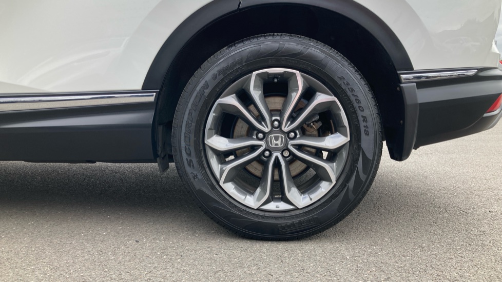Honda CR-V 2.0 i-MMD Hybrid SR 5dr eCVT Hybrid Estate - Image 9