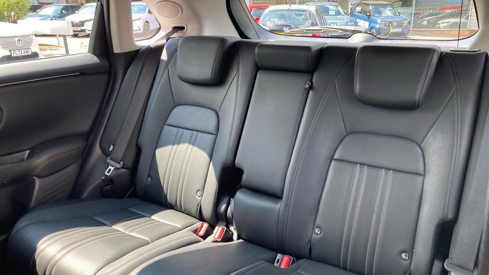 Honda Zr-V 2.0 eHEV Advance 5dr CVT Hybrid Estate - Image 8