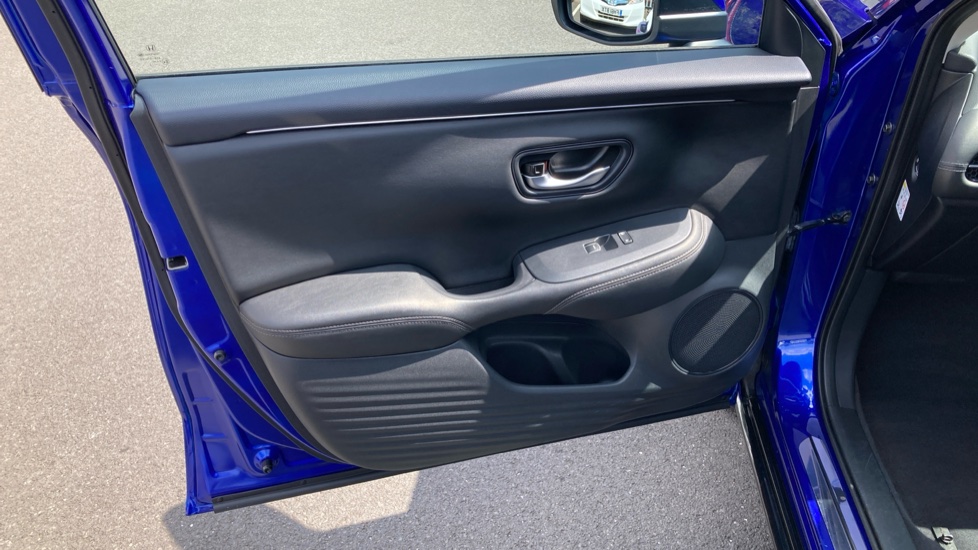 Honda Zr-V 2.0 eHEV Advance 5dr CVT Hybrid Estate - Image 18