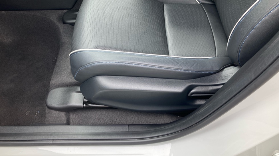 Honda E Ny1 150kW Elegance 69kWh 5dr Auto Electric Hatchback - Image 16