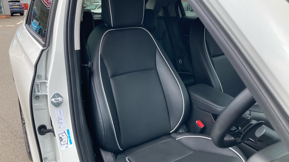 Honda E Ny1 150kW Elegance 69kWh 5dr Auto Electric Hatchback - Image 32