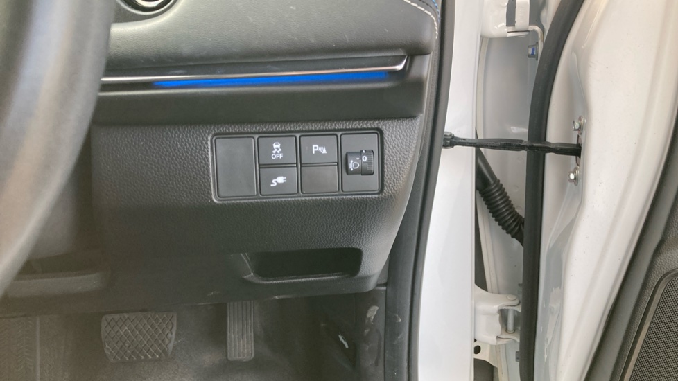Honda E Ny1 150kW Elegance 69kWh 5dr Auto Electric Hatchback - Image 25