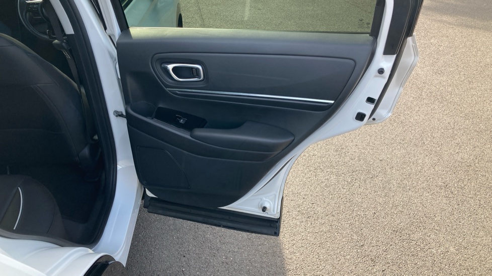 Honda E Ny1 150kW Elegance 69kWh 5dr Auto Electric Hatchback - Image 29