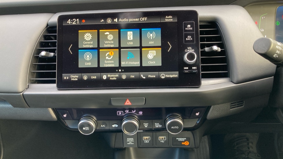 Honda Jazz 1.5 i-MMD Hybrid Advance 5dr eCVT Hybrid Hatchback - Image 16