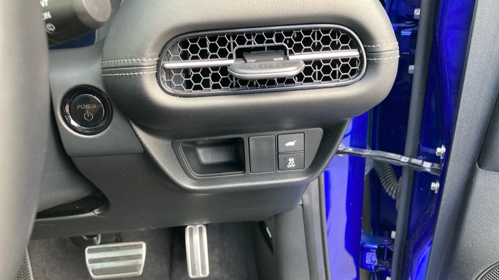 Honda Zr-V 2.0 eHEV Advance 5dr CVT Hybrid Estate - Image 27