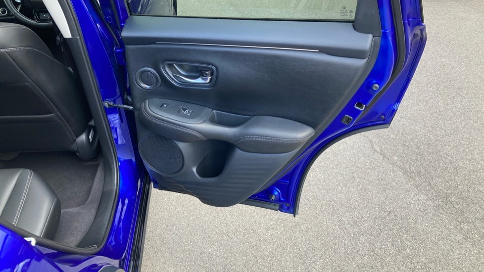 Honda Zr-V 2.0 eHEV Advance 5dr CVT Hybrid Estate - Image 30