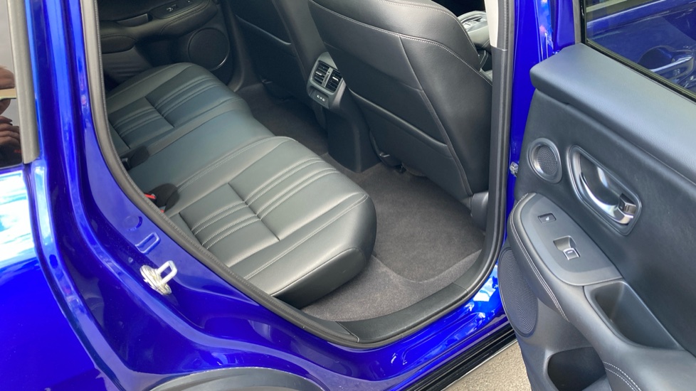 Honda Zr-V 2.0 eHEV Advance 5dr CVT Hybrid Estate - Image 31