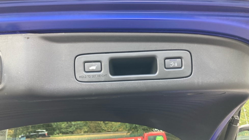 Honda Zr-V 2.0 eHEV Advance 5dr CVT Hybrid Estate - Image 33