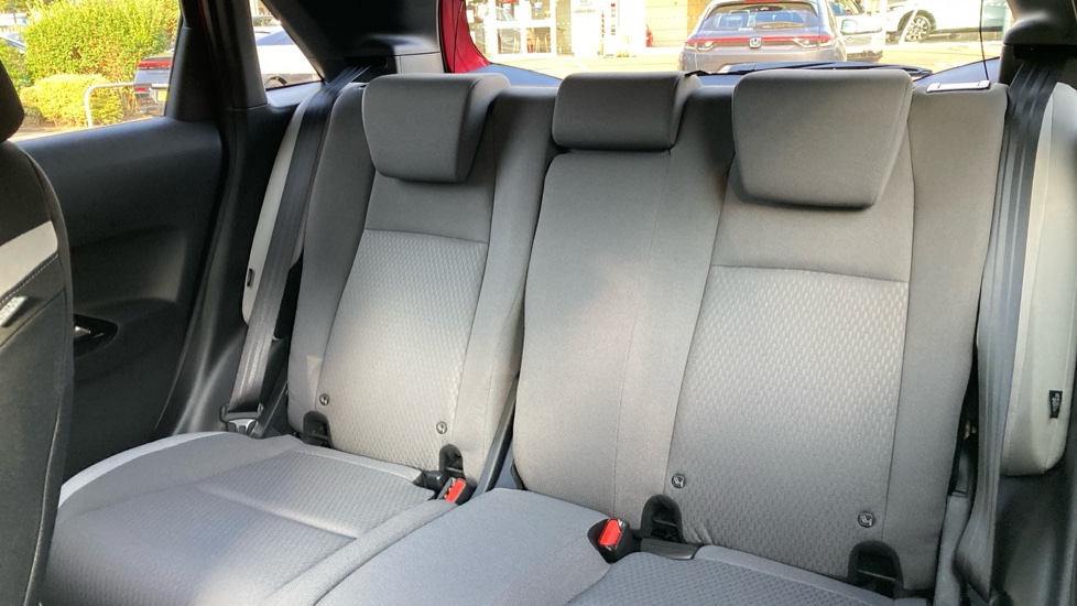 Honda Jazz 1.5 i-MMD Hybrid Crosstar EX 5dr eCVT Hybrid Hatchback - Image 8