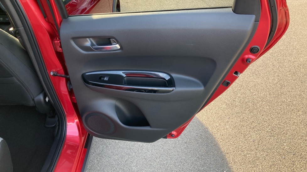 Honda Jazz 1.5 i-MMD Hybrid Crosstar EX 5dr eCVT Hybrid Hatchback - Image 30