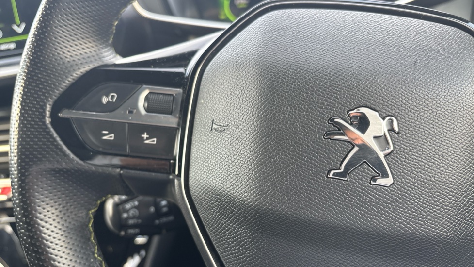 Peugeot 2008 1.2 PureTech 130 GT 5dr Petrol Estate - Image 26