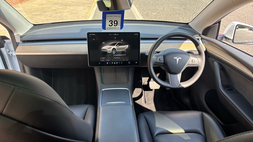 Tesla Model Y Long Range AWD 5dr Auto Electric Hatchback - Image 10