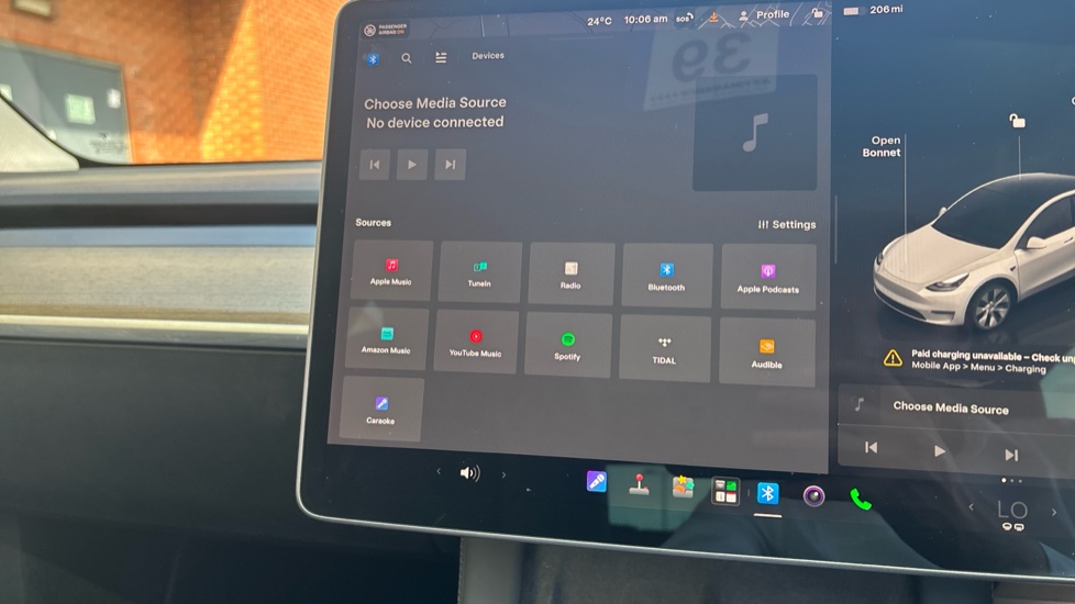 Tesla Model Y Long Range AWD 5dr Auto Electric Hatchback - Image 39