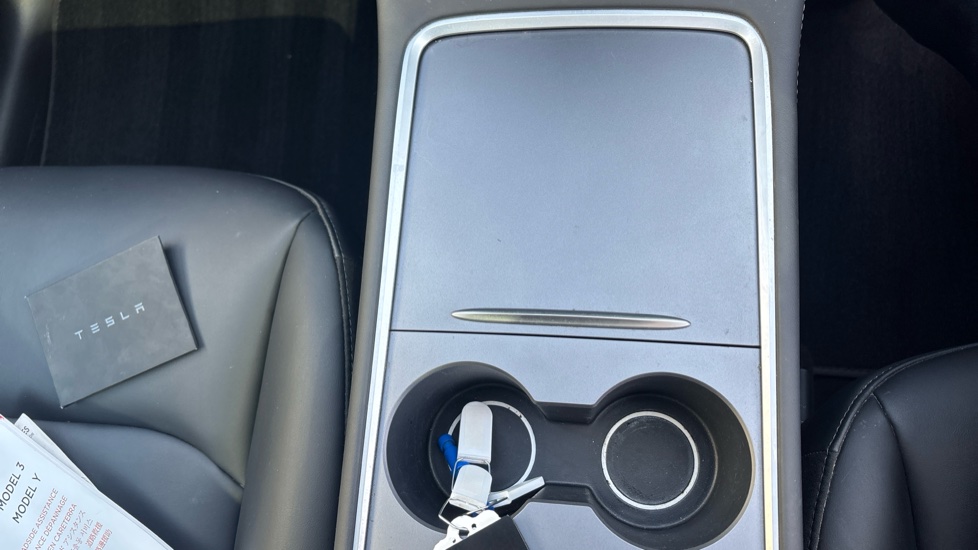 Tesla Model Y Long Range AWD 5dr Auto Electric Hatchback - Image 45