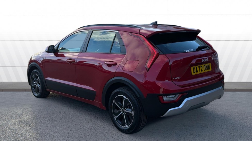 Kia Niro 1.6 GDi PHEV 2 5dr DCT Estate - Image 2