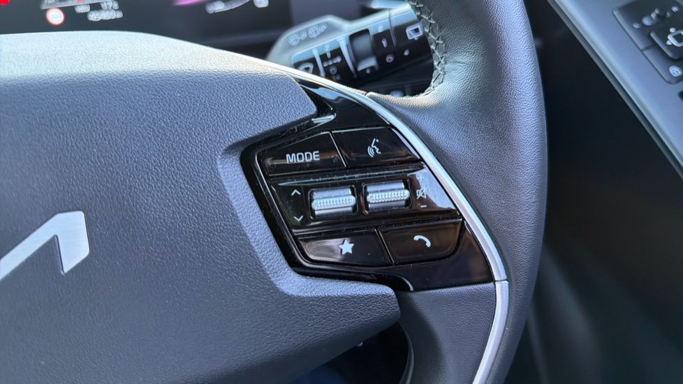Kia Niro 1.6 GDi PHEV 2 5dr DCT Estate - Image 22