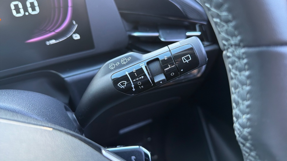 Kia Niro 1.6 GDi PHEV 2 5dr DCT Estate - Image 23