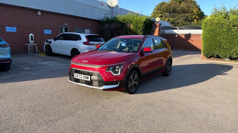Kia Niro 1.6 GDi PHEV 2 5dr DCT Estate - Image 31