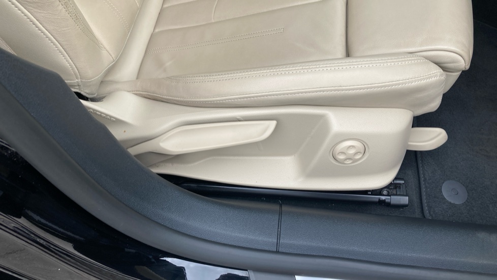 Audi A5 35 TFSI Sport 5dr S Tronic Petrol Hatchback - Image 52