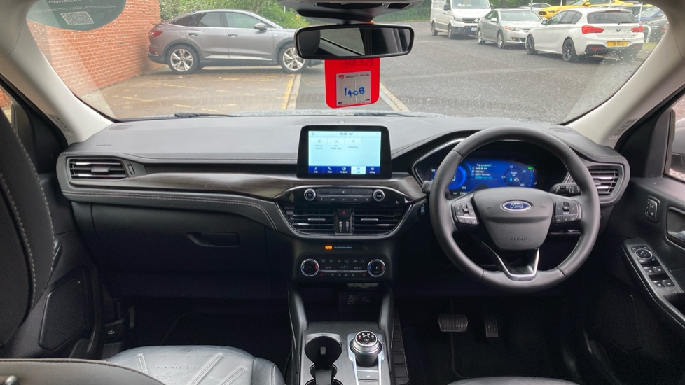 Ford Kuga 2.5 FHEV Vignale 5dr CVT Hybrid Estate - Image 10