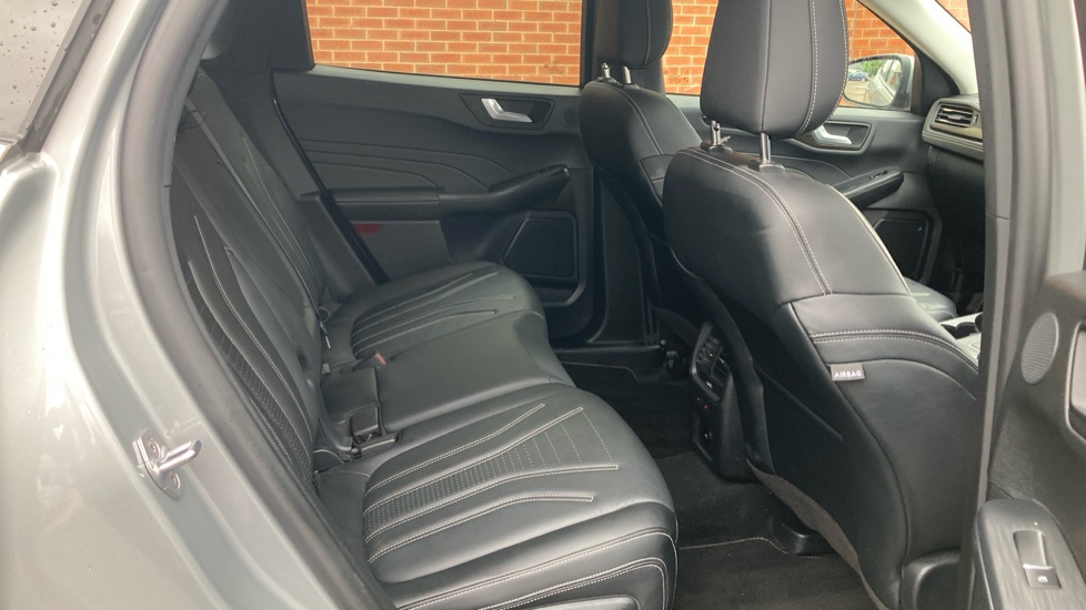 Ford Kuga 2.5 FHEV Vignale 5dr CVT Hybrid Estate - Image 16