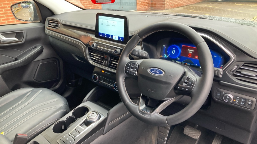 Ford Kuga 2.5 FHEV Vignale 5dr CVT Hybrid Estate - Image 27