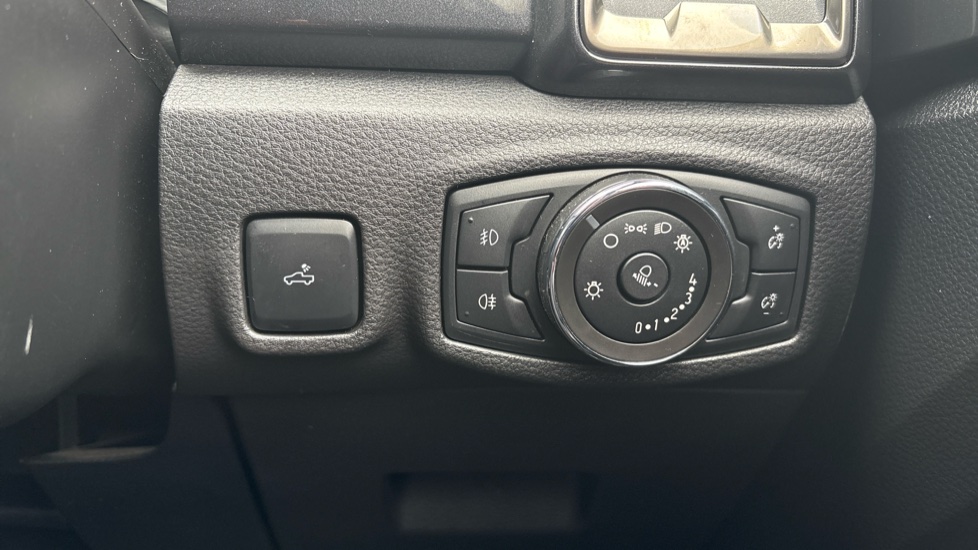 Ford Ranger Diesel Pick Up Double Cab Wildtrak 2.0 EcoBlue 213 Auto - Image 30