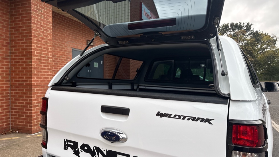 Ford Ranger Diesel Pick Up Double Cab Wildtrak 2.0 EcoBlue 213 Auto - Image 42