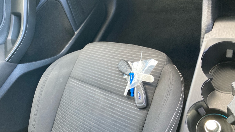 Ford Focus 1.5 EcoBlue Titanium 5dr Auto Diesel Estate - Image 20