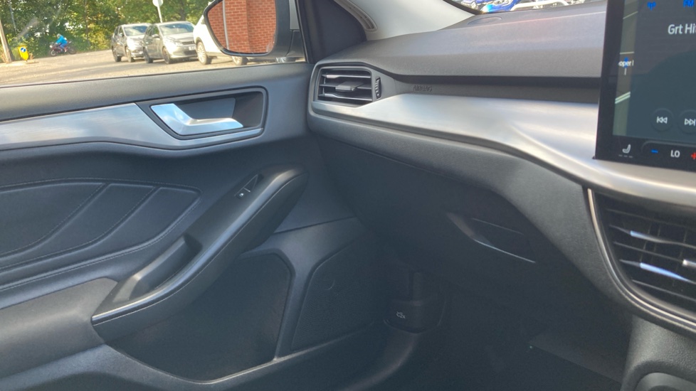 Ford Focus 1.5 EcoBlue Titanium 5dr Auto Diesel Estate - Image 36