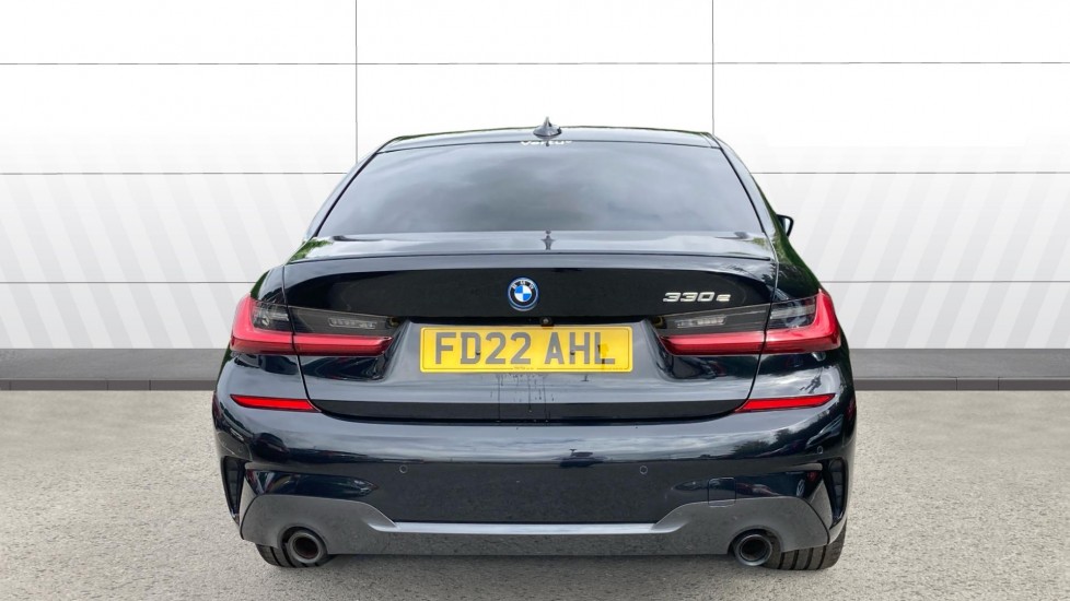 BMW 3 Series 330e M Sport 4dr Step Auto Saloon - Image 6