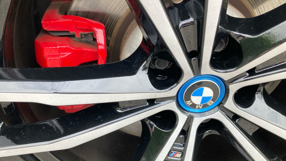 BMW 3 Series 330e M Sport 4dr Step Auto Saloon - Image 26